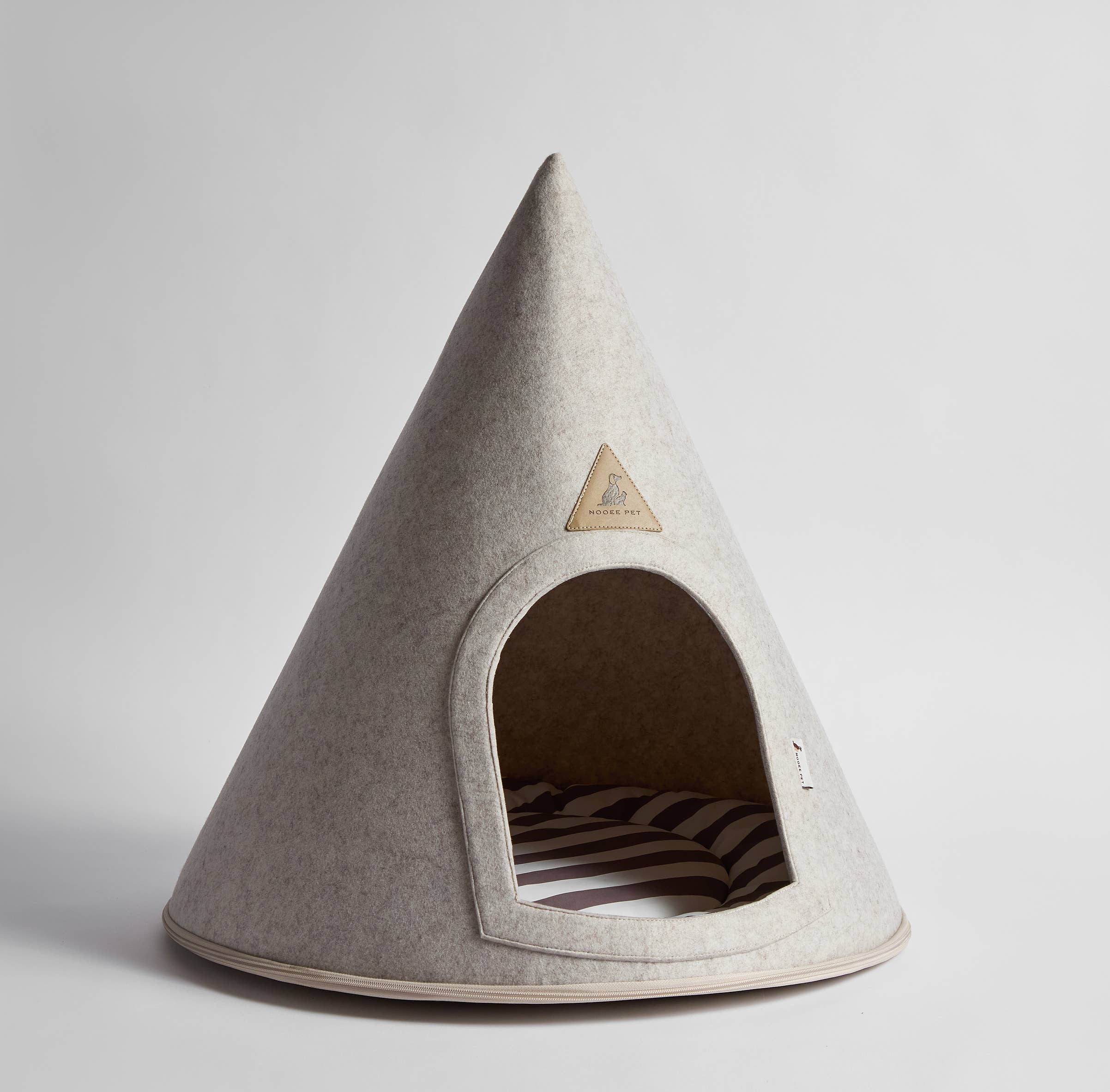 Nooee Pet Molly Cave – Size XL Cream Foldable Pet Cave