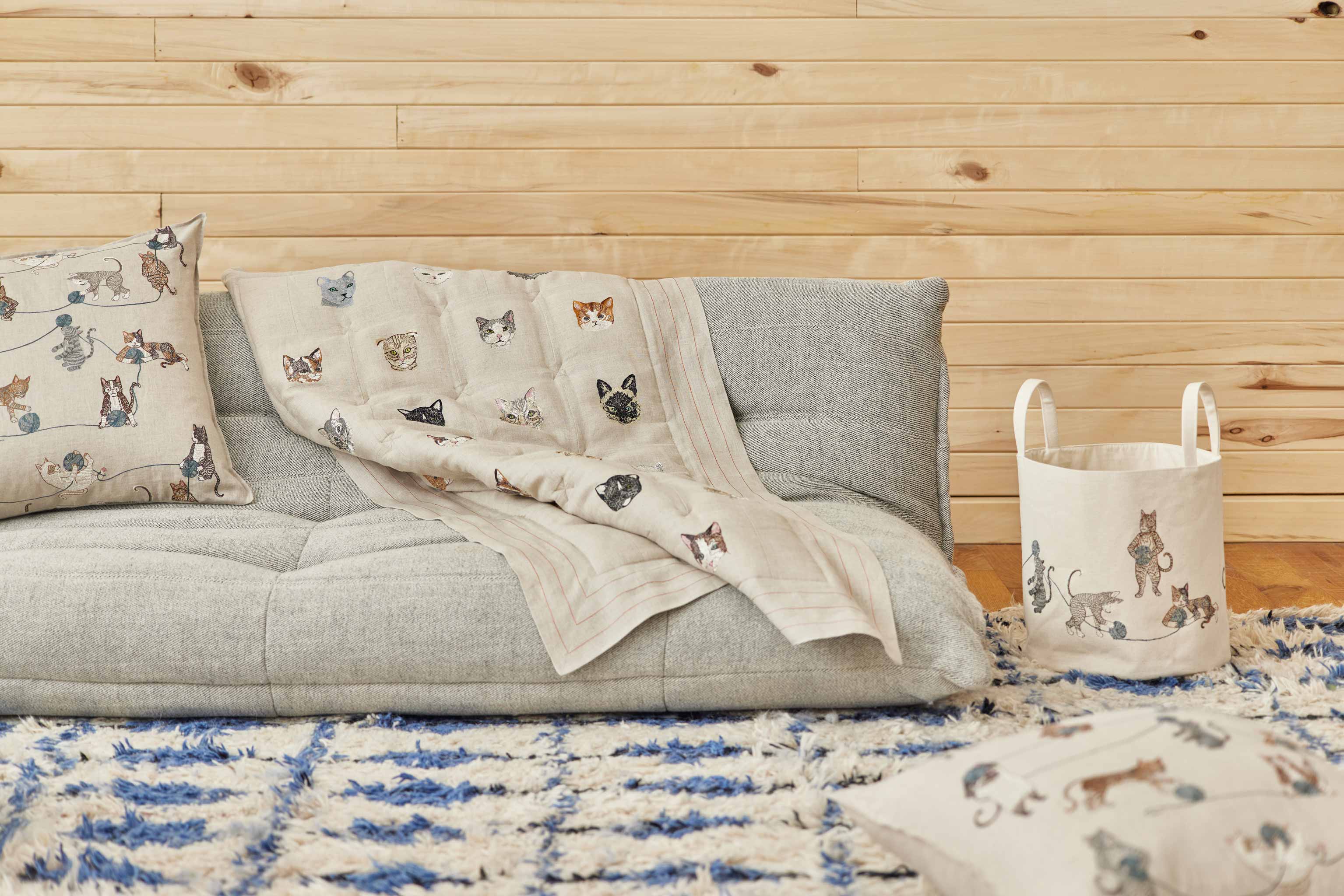 Cat Toy Bucket