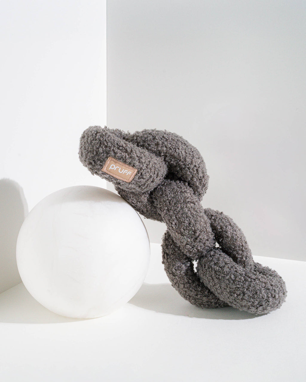 Boucle Many Links Plush Toy